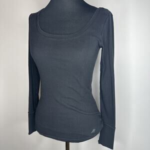 Aeropostale Y2K Black Long Sleeve Top Size M Round Neck Fitted Long Bella Swan